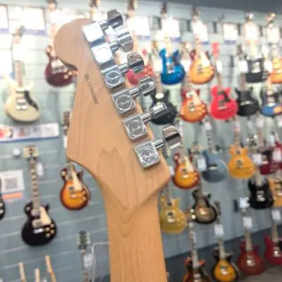 Fender American Pro II Strat 2